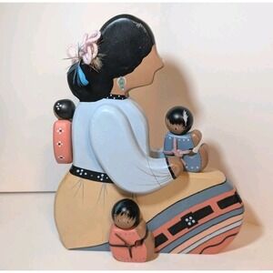 Vtg Southwest Native American Storyteller Carved Signed Helga Blackford Nevada